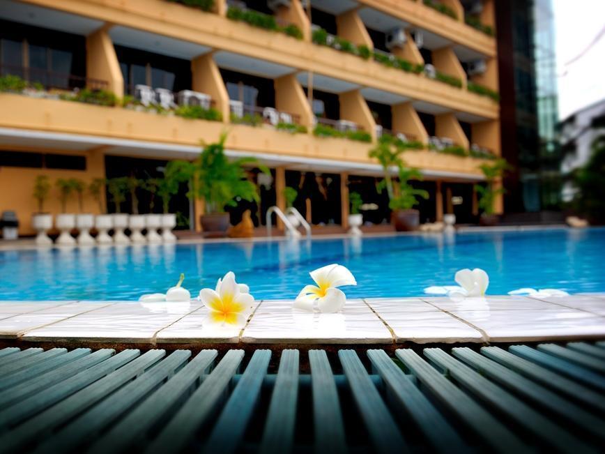 Suppamitr Villa Hotel Pattaya Buitenkant foto