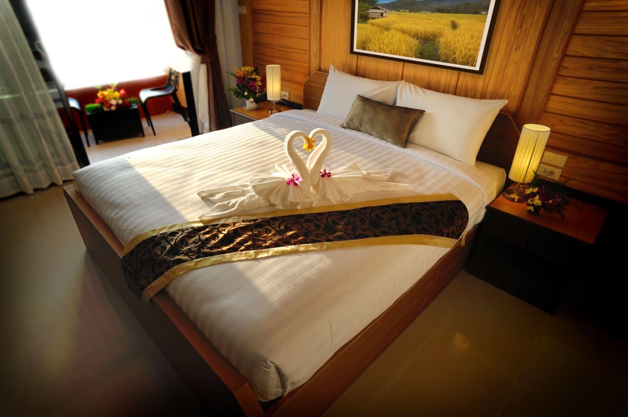 Suppamitr Villa Hotel Pattaya Buitenkant foto