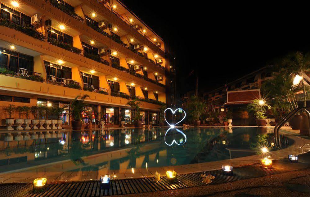 Suppamitr Villa Hotel Pattaya Buitenkant foto