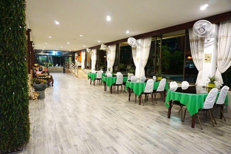 Suppamitr Villa Hotel Pattaya Buitenkant foto